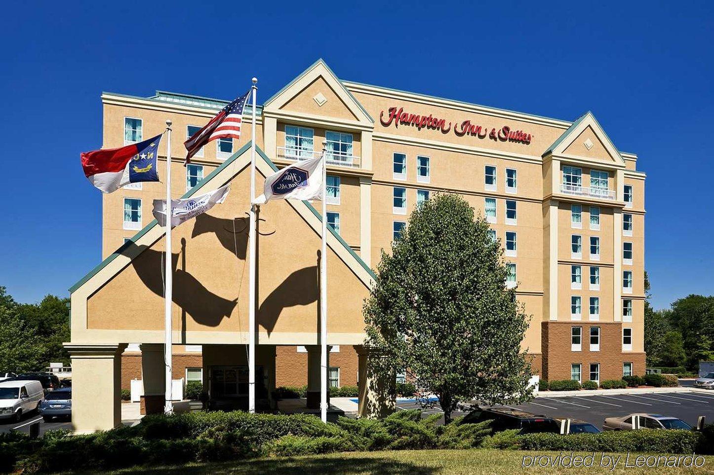 Hampton Inn & Suites Charlotte Arrowood Rd Bagian luar foto